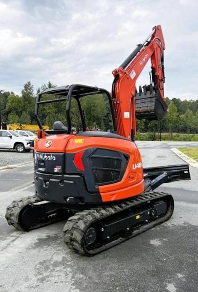 Image of Kubota U48-5 equipment image 1