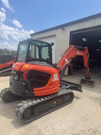 Image of Kubota U55-5 equipment image 2