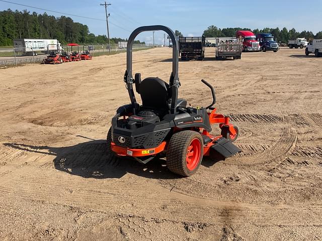 Image of Kubota Z242 equipment image 4
