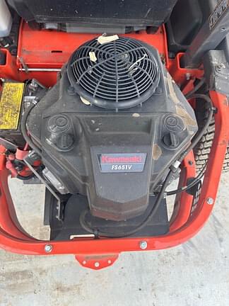 Image of Kubota Z411KW equipment image 1