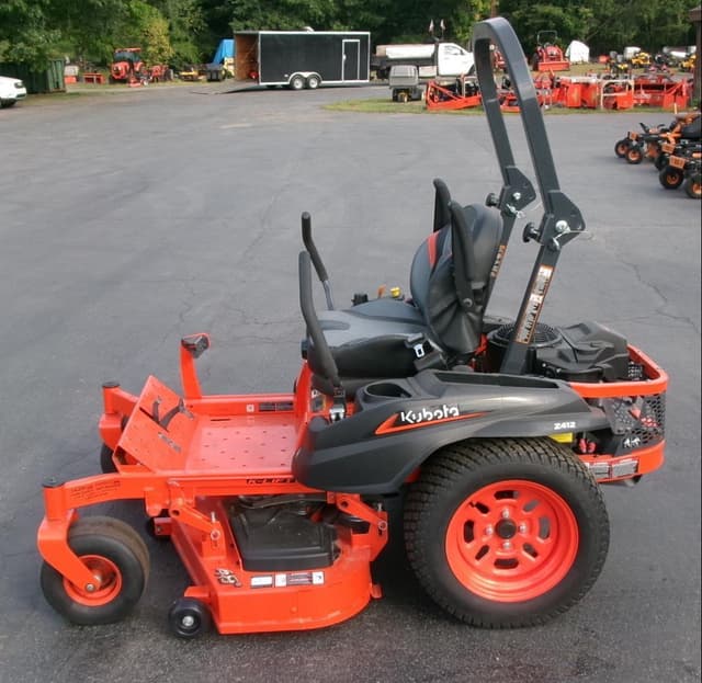 Image of Kubota Z412 equipment image 1