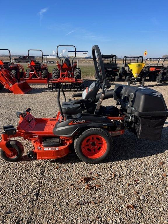 Image of Kubota Z412KW equipment image 2