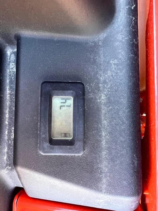 Image of Kubota Z412KW-48 equipment image 4