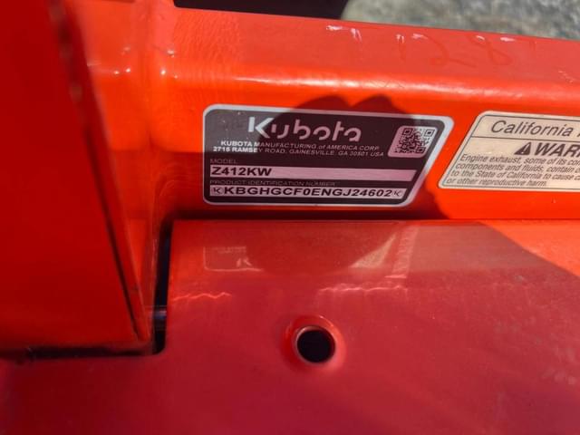 Image of Kubota Z412KW equipment image 3