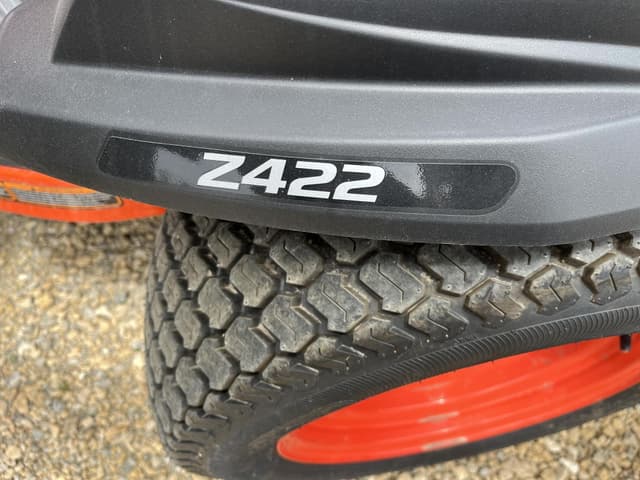 Image of Kubota Z422 equipment image 3