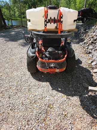 Image of Kubota Z422KW equipment image 3