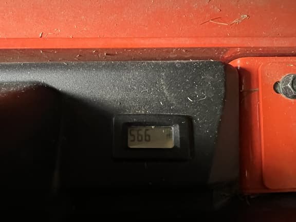 Image of Kubota Z422 equipment image 3