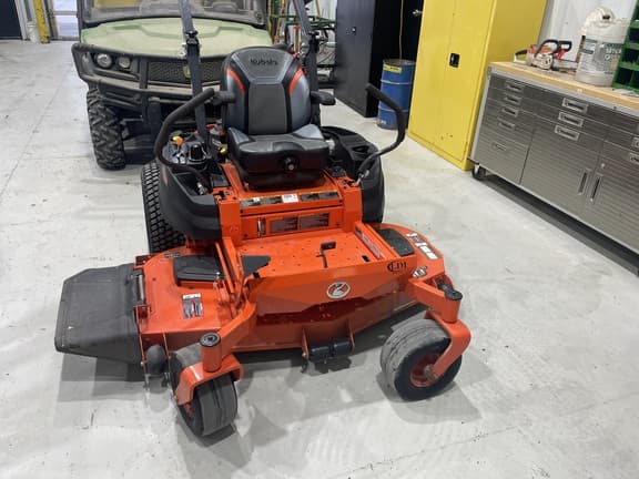 Image of Kubota Z422 equipment image 4