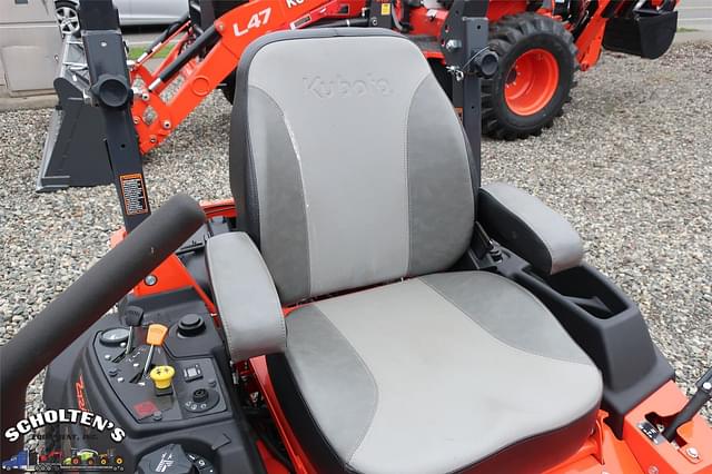 Image of Kubota Z724X equipment image 3