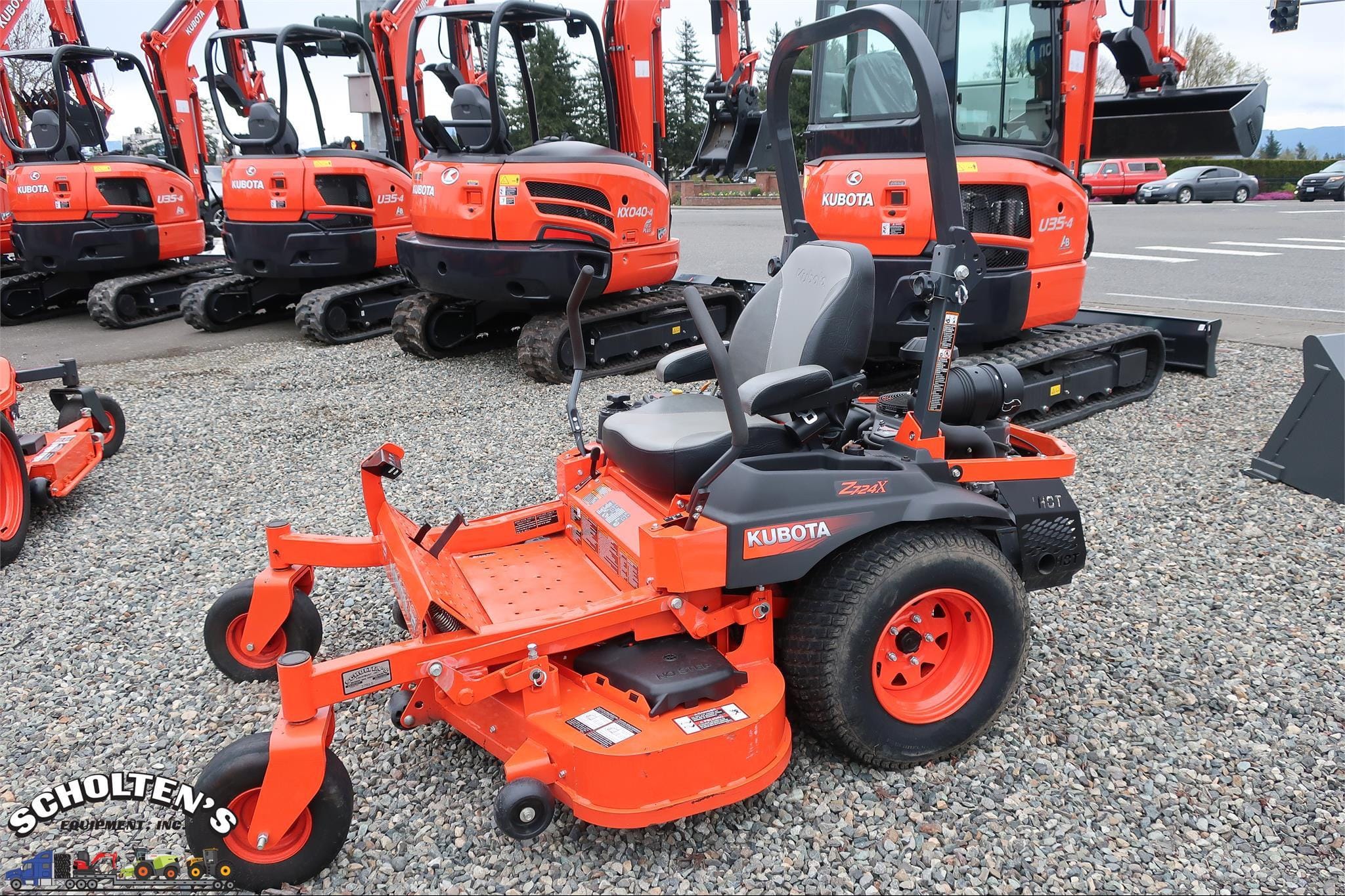 Main image Kubota Z724X