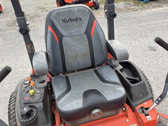 Image of Kubota Z726X equipment image 1