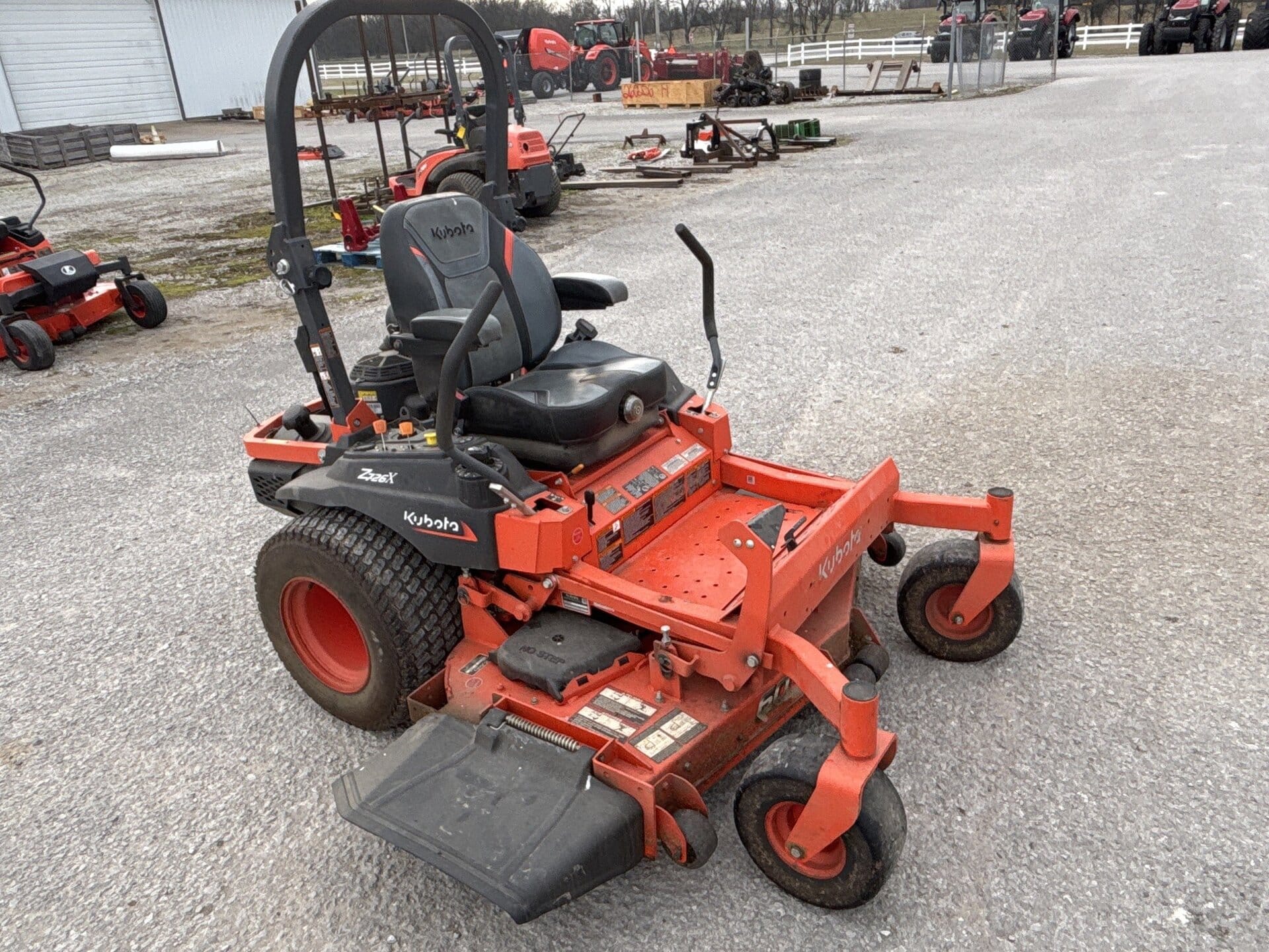 2023 Kubota Z726XKW Equipment Image0