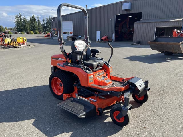 Image of Kubota ZD1011 equipment image 4