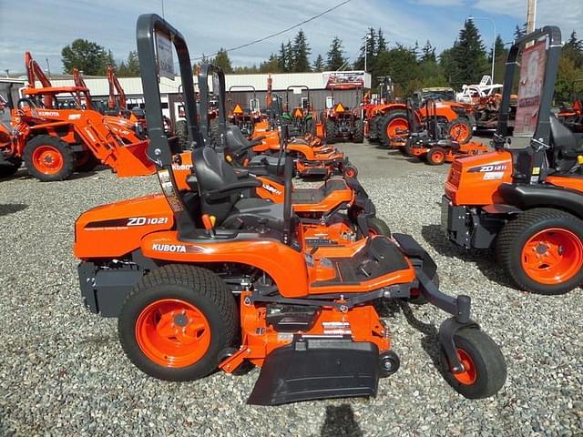 Image of Kubota ZD1021 equipment image 2