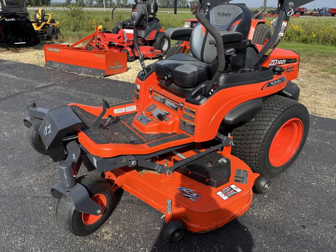 Image of Kubota ZD1021 Primary image