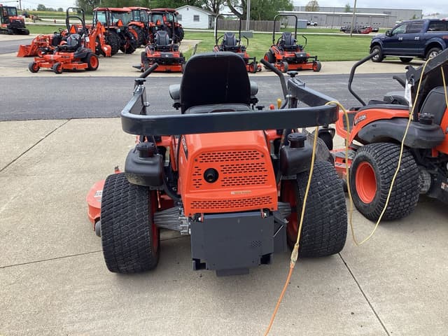 Image of Kubota ZD1211L equipment image 3