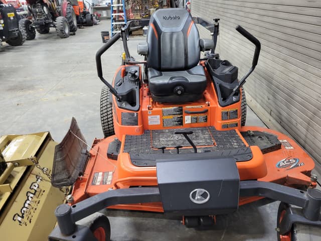 Image of Kubota ZD1211L equipment image 1