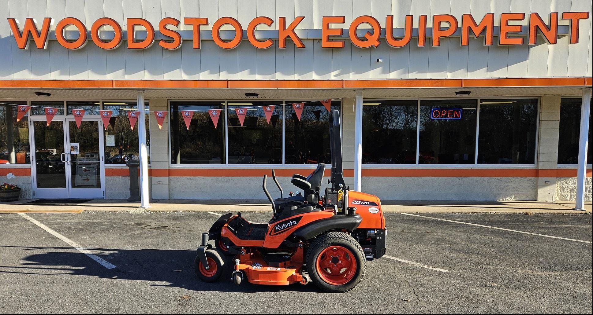 Main image Kubota ZD1211