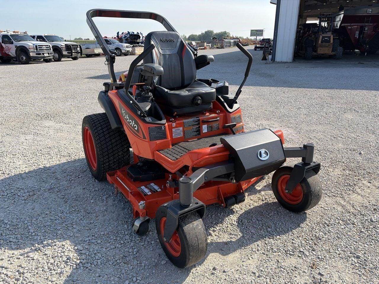 2023 Kubota ZD1211 Equipment Image0
