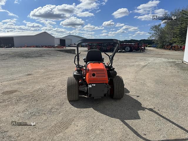 Image of Kubota ZD1211 equipment image 4