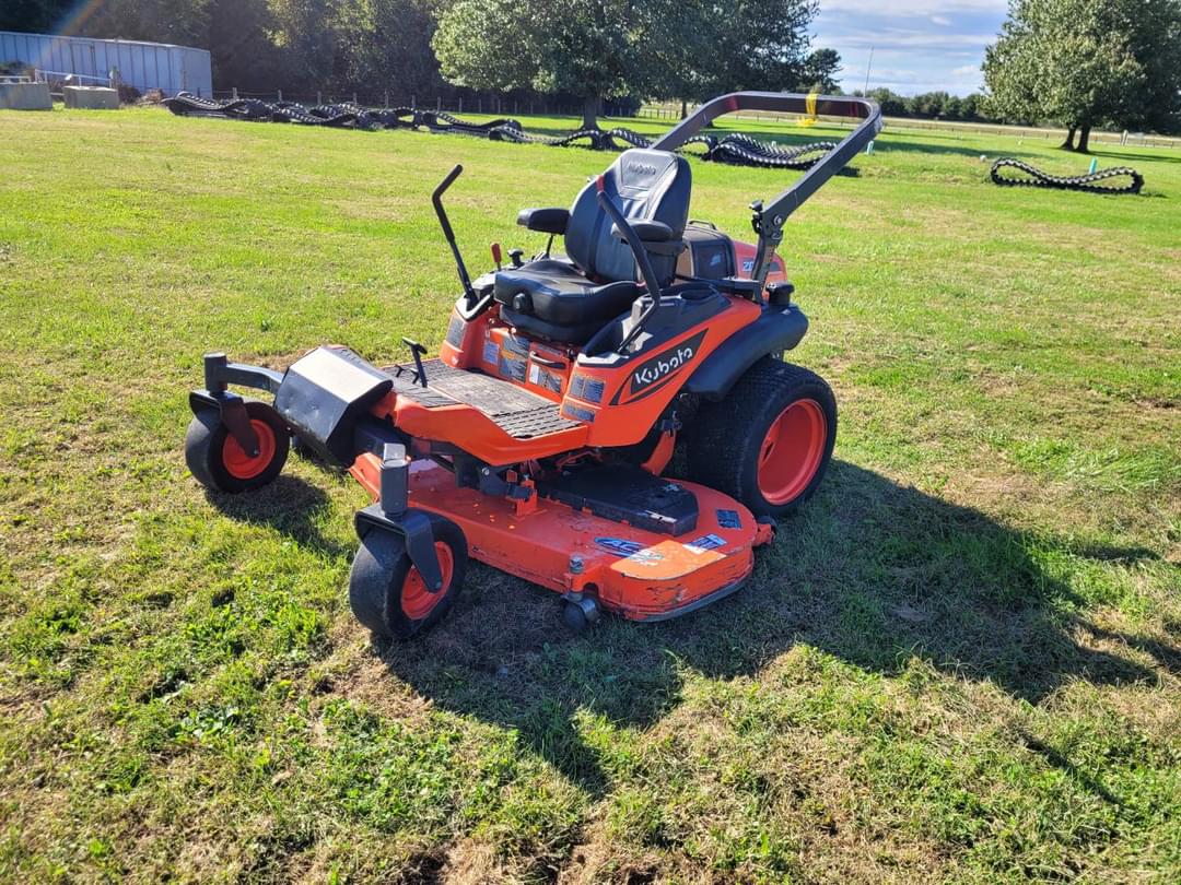 Image of Kubota ZD1211L-3-72 Image 0