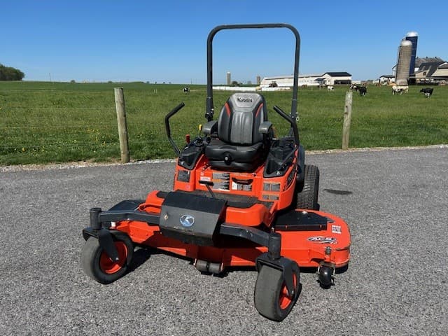 Image of Kubota ZD1211L-3-72 equipment image 2