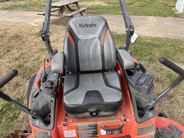 Image of Kubota ZD1211L equipment image 1
