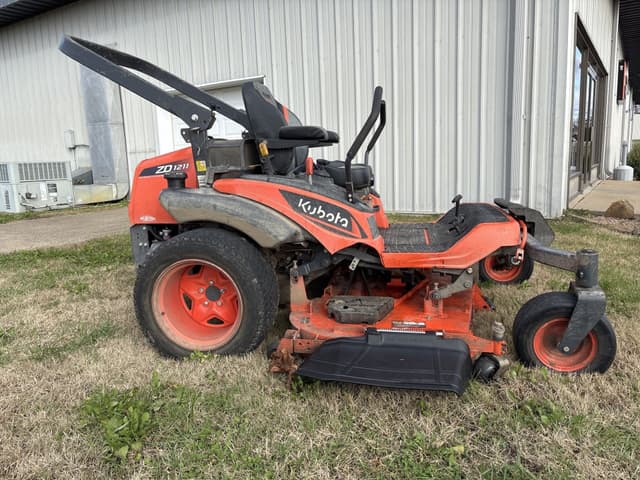 Image of Kubota ZD1211L equipment image 1