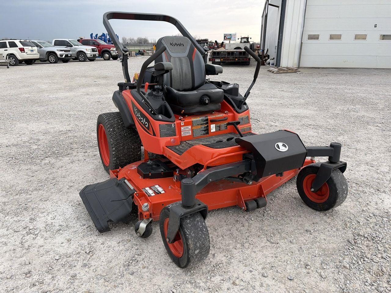 2023 Kubota ZD1211L Equipment Image0