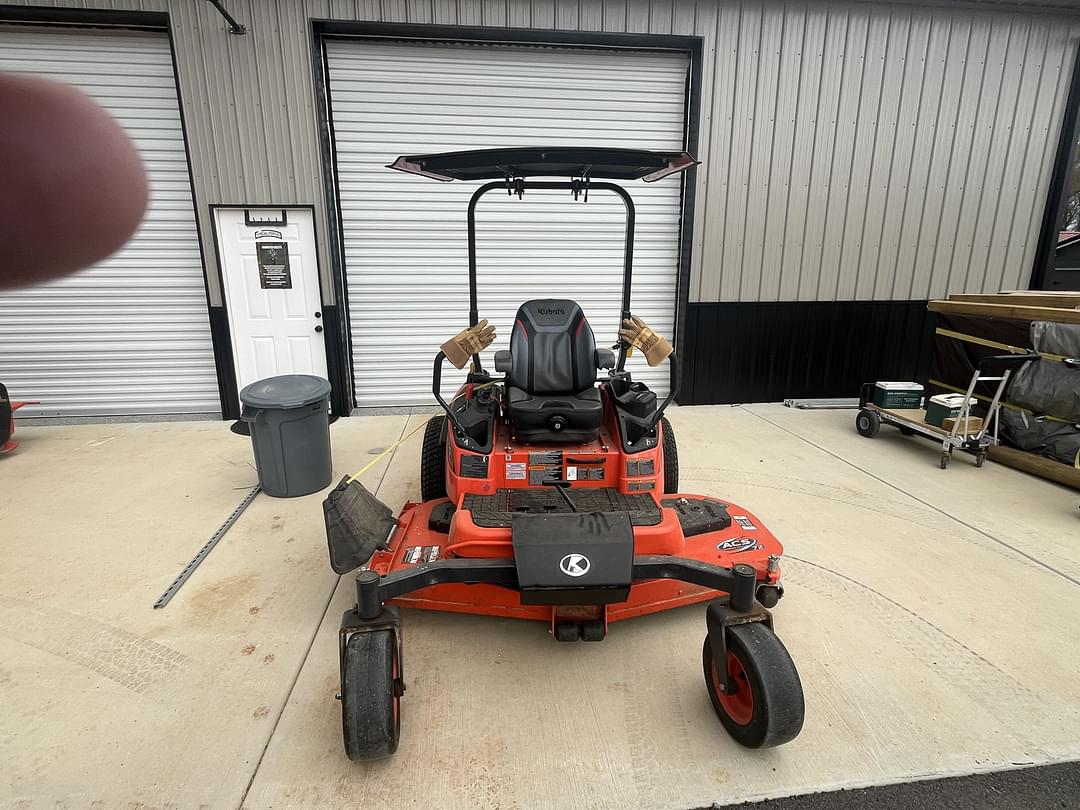 Image of Kubota ZD1211 Image 0