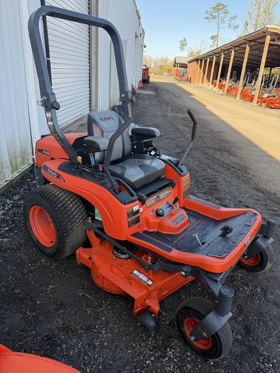 2023 Kubota ZG222 Equipment Image0