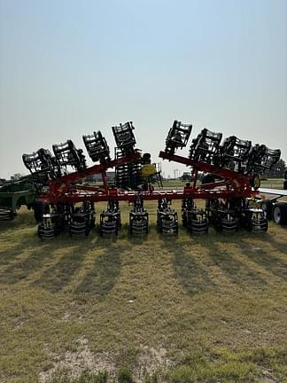 Image of Kuhn Krause Gladiator 1210M equipment image 2