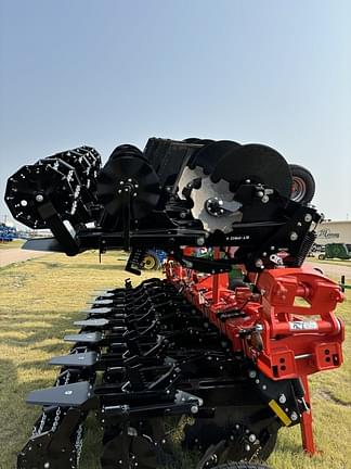 Image of Kuhn Krause Gladiator 1210M equipment image 3