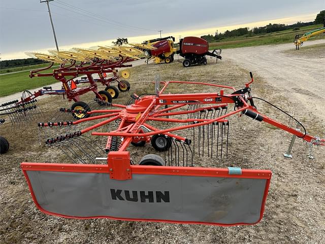 Image of Kuhn GA 4230T equipment image 2