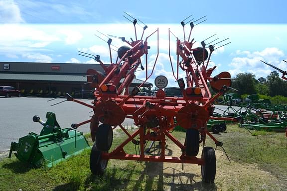 Image of Kuhn GF7802T GII equipment image 4