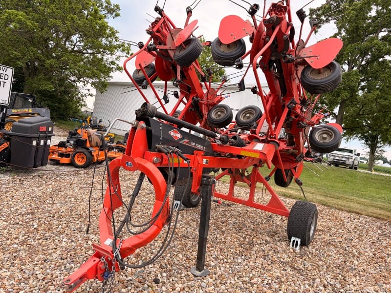 2023 Kuhn GF10812T Equipment Image0