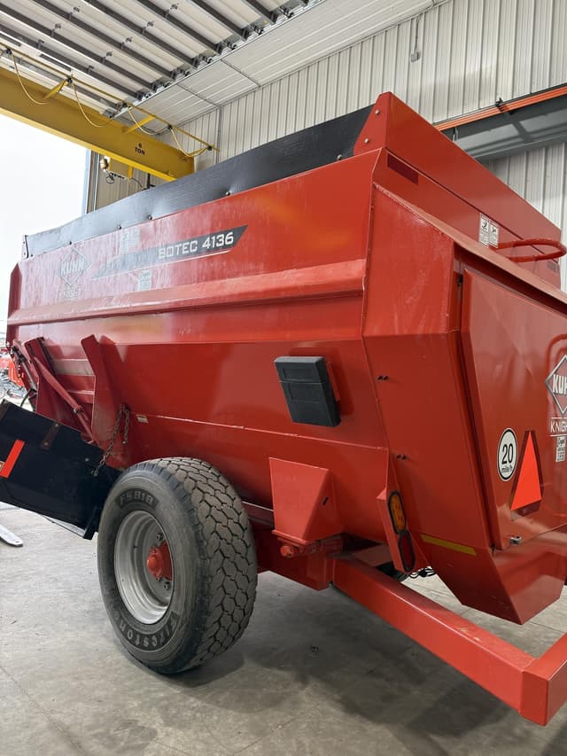 Image of Kuhn Knight BOTEC 4136 equipment image 3