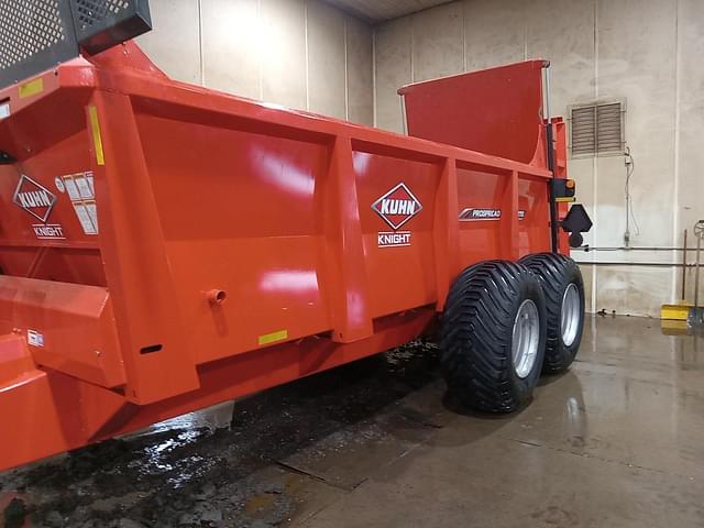 Image of Kuhn Knight PS270 equipment image 3