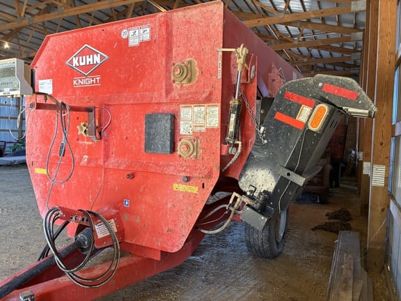 2023 Kuhn Knight RA136 Equipment Image0