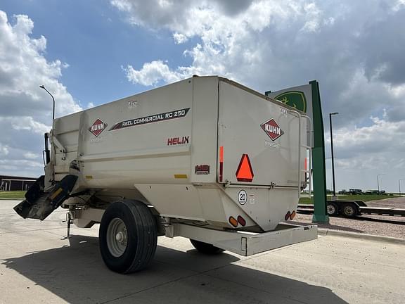 Image of Kuhn Knight RC250 equipment image 2