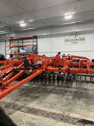 2023 Kuhn Krause Dominator 4856-13 Equipment Image0