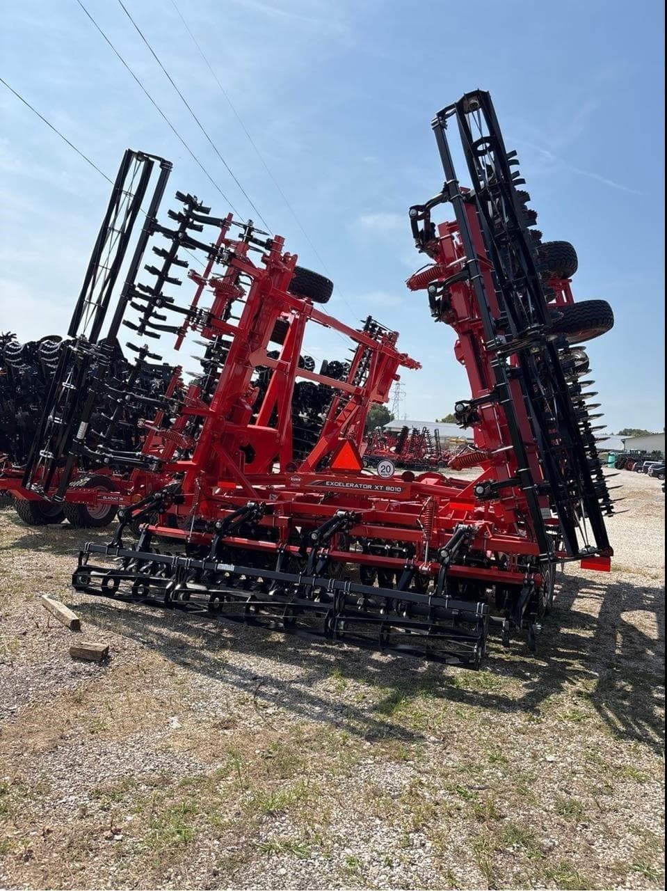 Image of Kuhn Krause Excelerator XT 8010 Primary image