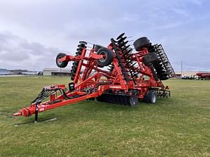 2023 Kuhn Krause Interceptor 8055 Image