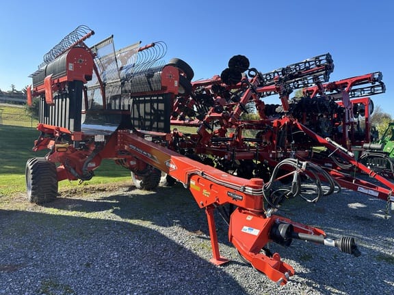Main image Kuhn Merge-Maxx MM701
