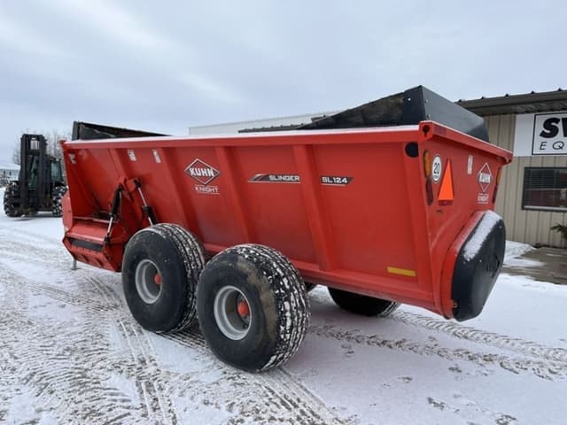 Image of Kuhn Knight SL124 equipment image 2
