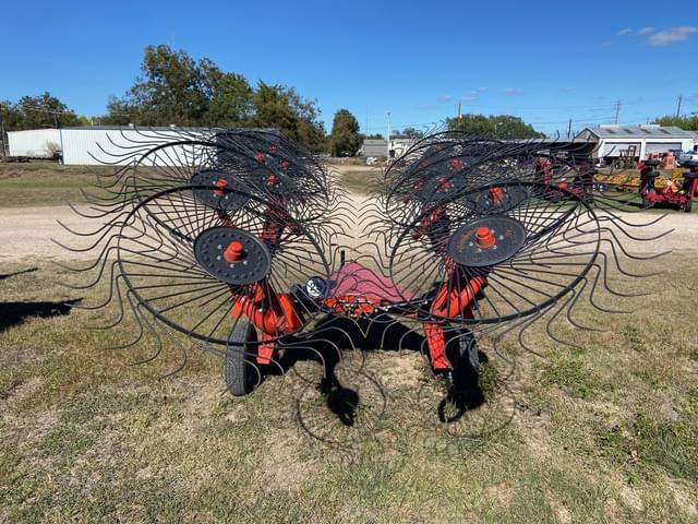 Image of Kuhn SR112GII equipment image 2