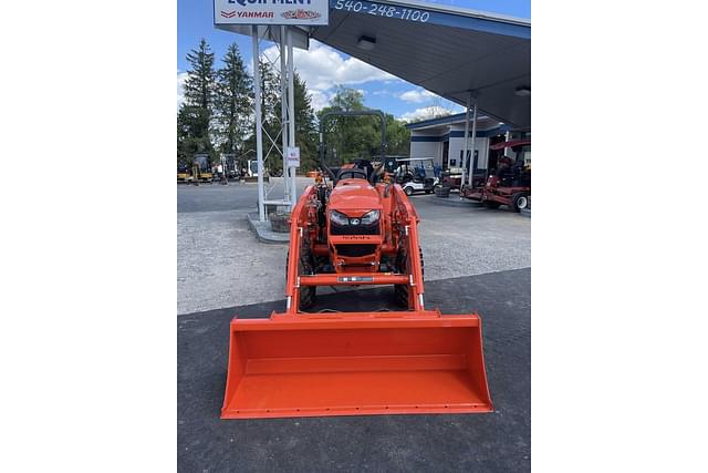 Image of Kubota L3302 equipment image 2