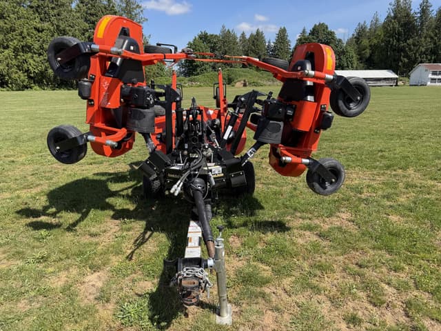 Image of Land Pride AFM4211 equipment image 1