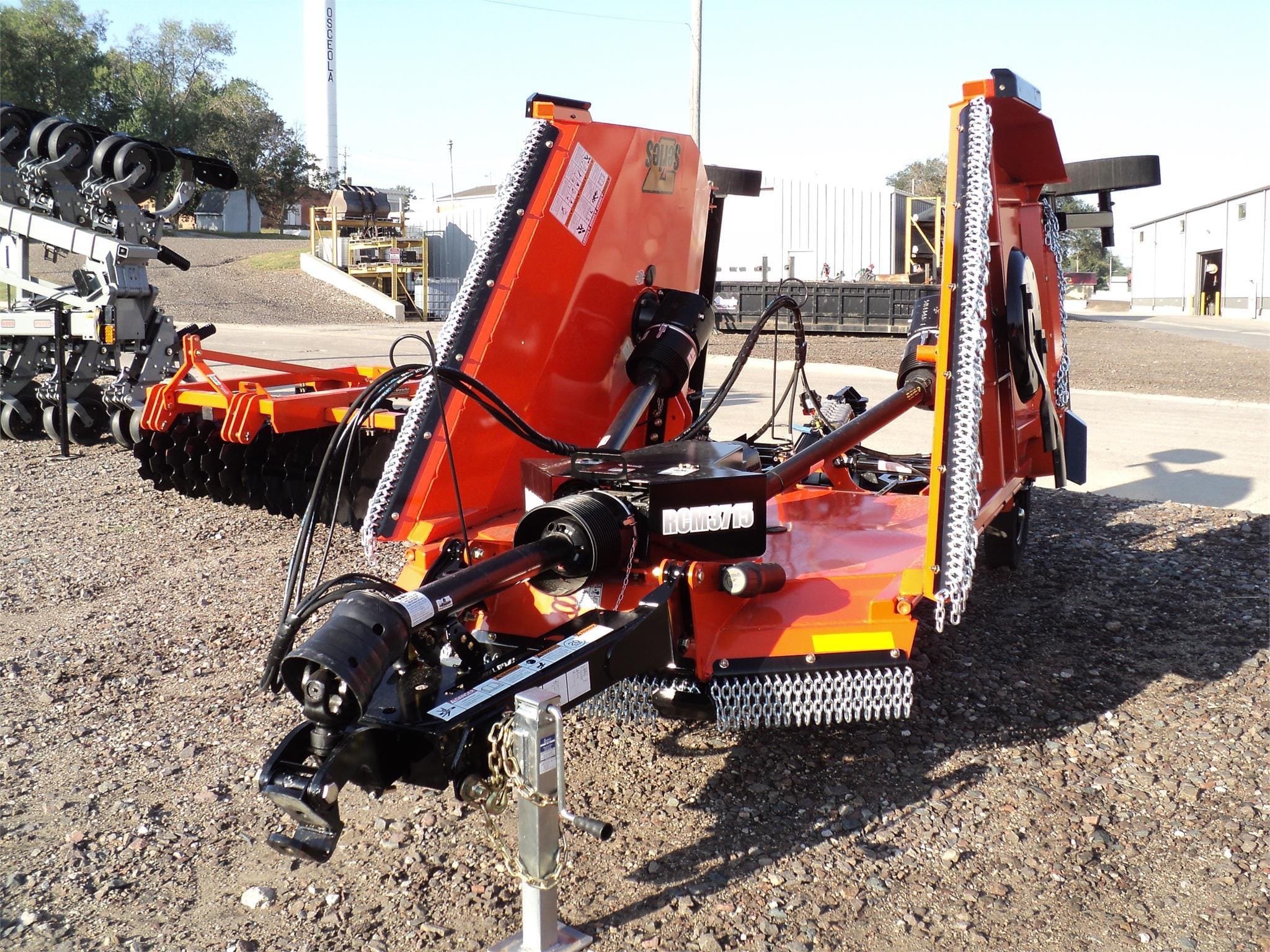 Main image Land Pride RCM3715