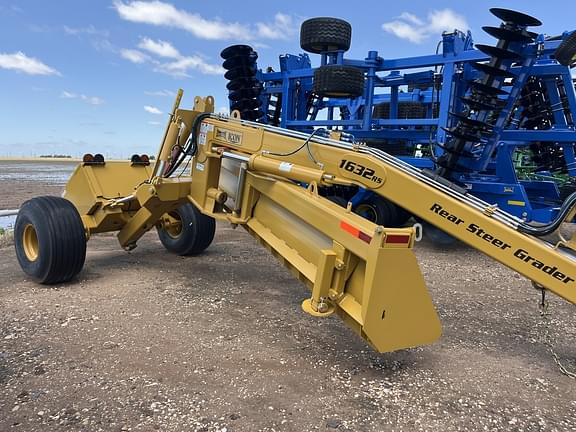 Image of Landoll 1632RS equipment image 2